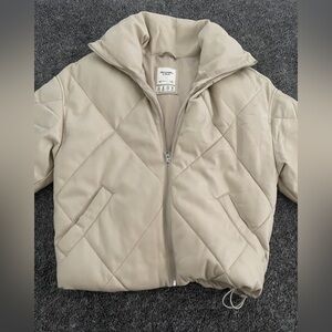 Abercrombie & Fitch Cream Quilted Jacket